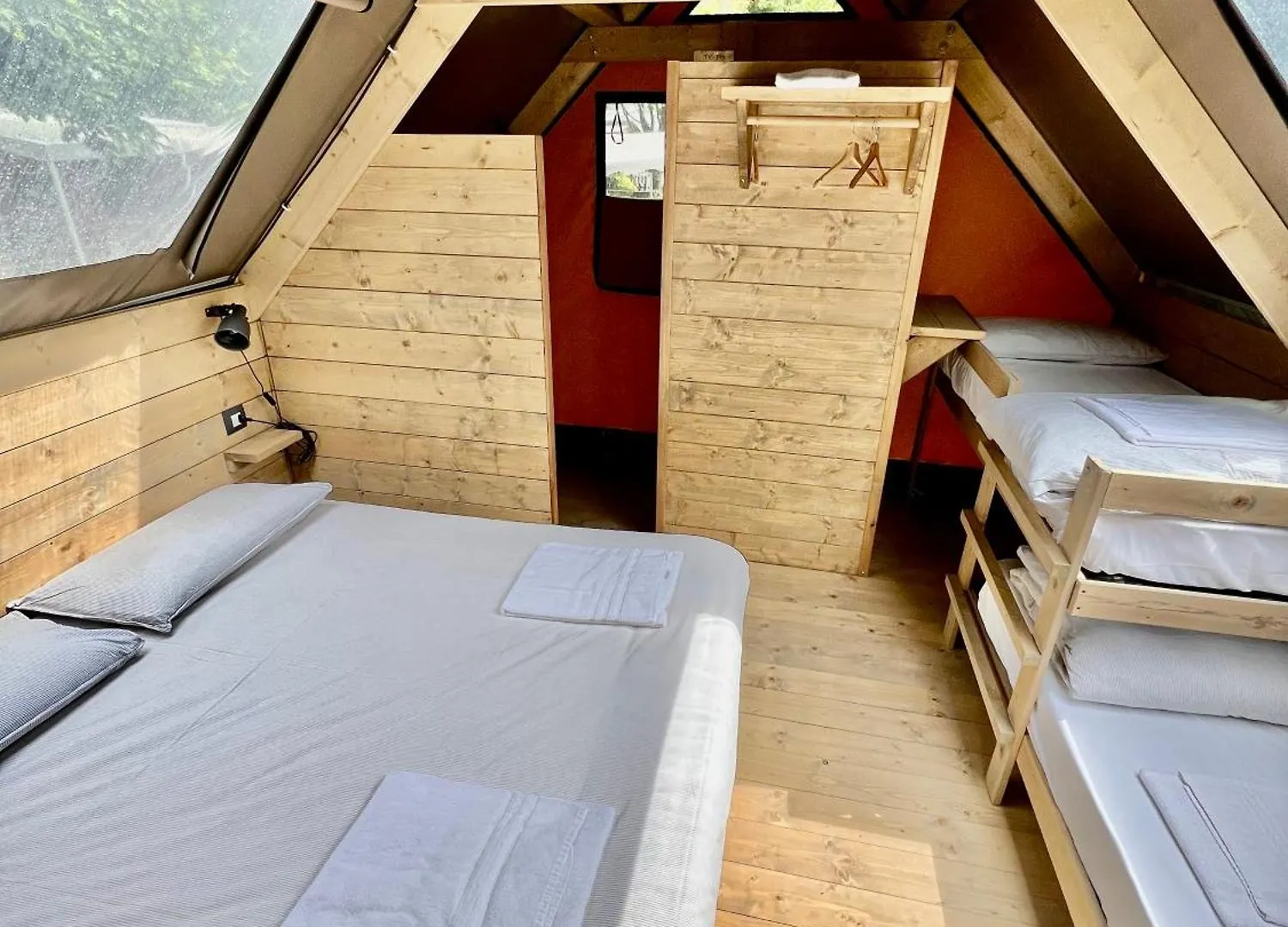 Luxusní stan Glamping Camping Rivabella Lecco Itálie
