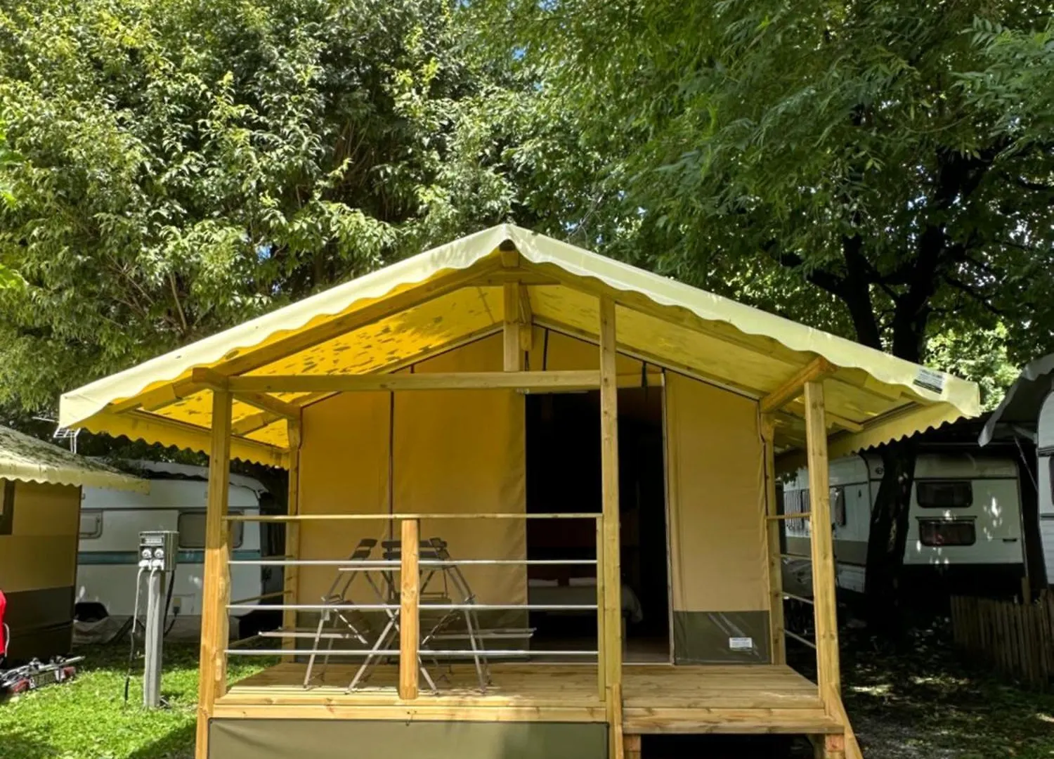 Glamping Camping Rivabella Lecco 0*,