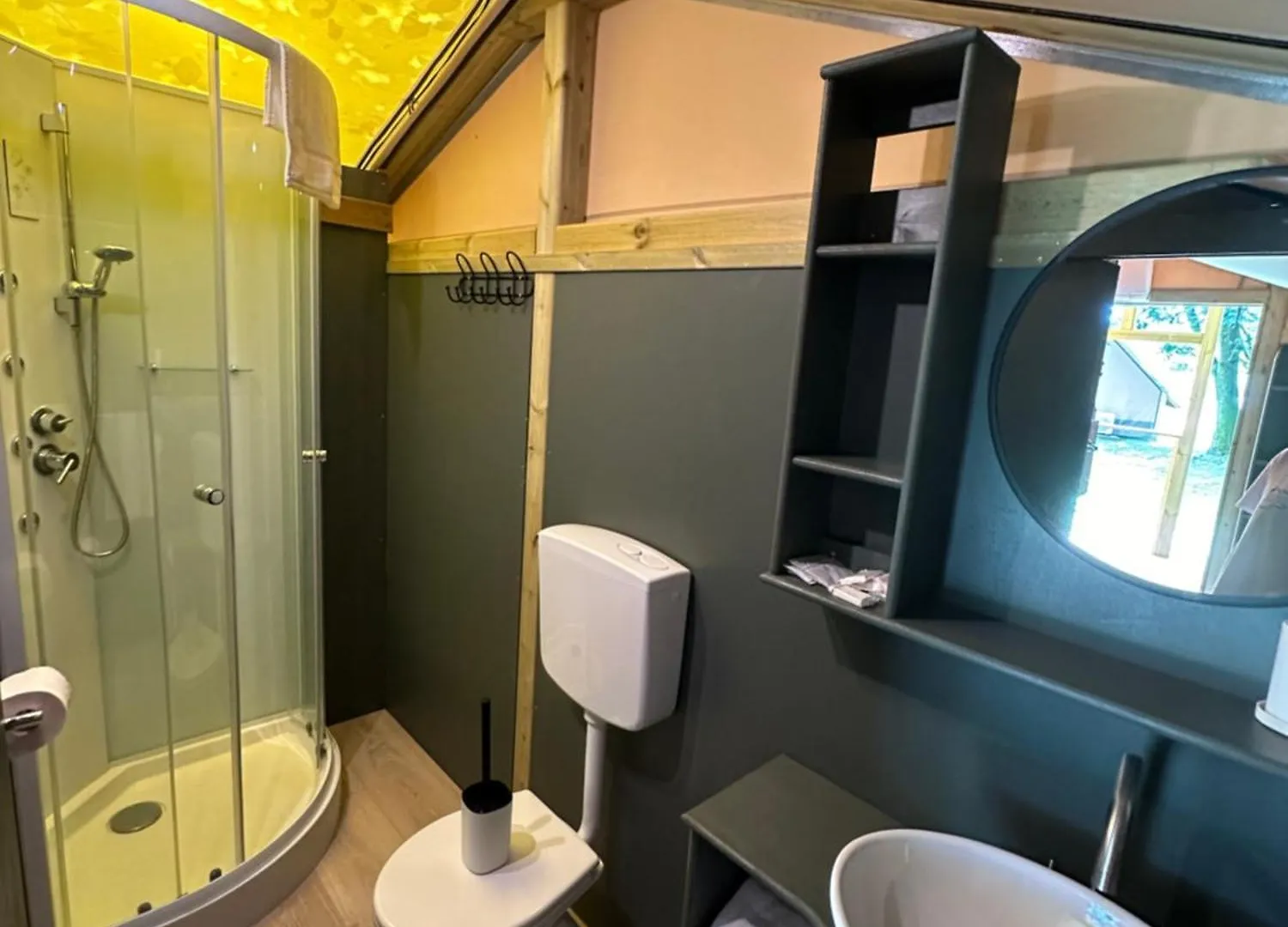 Glamping Camping Rivabella Lecco