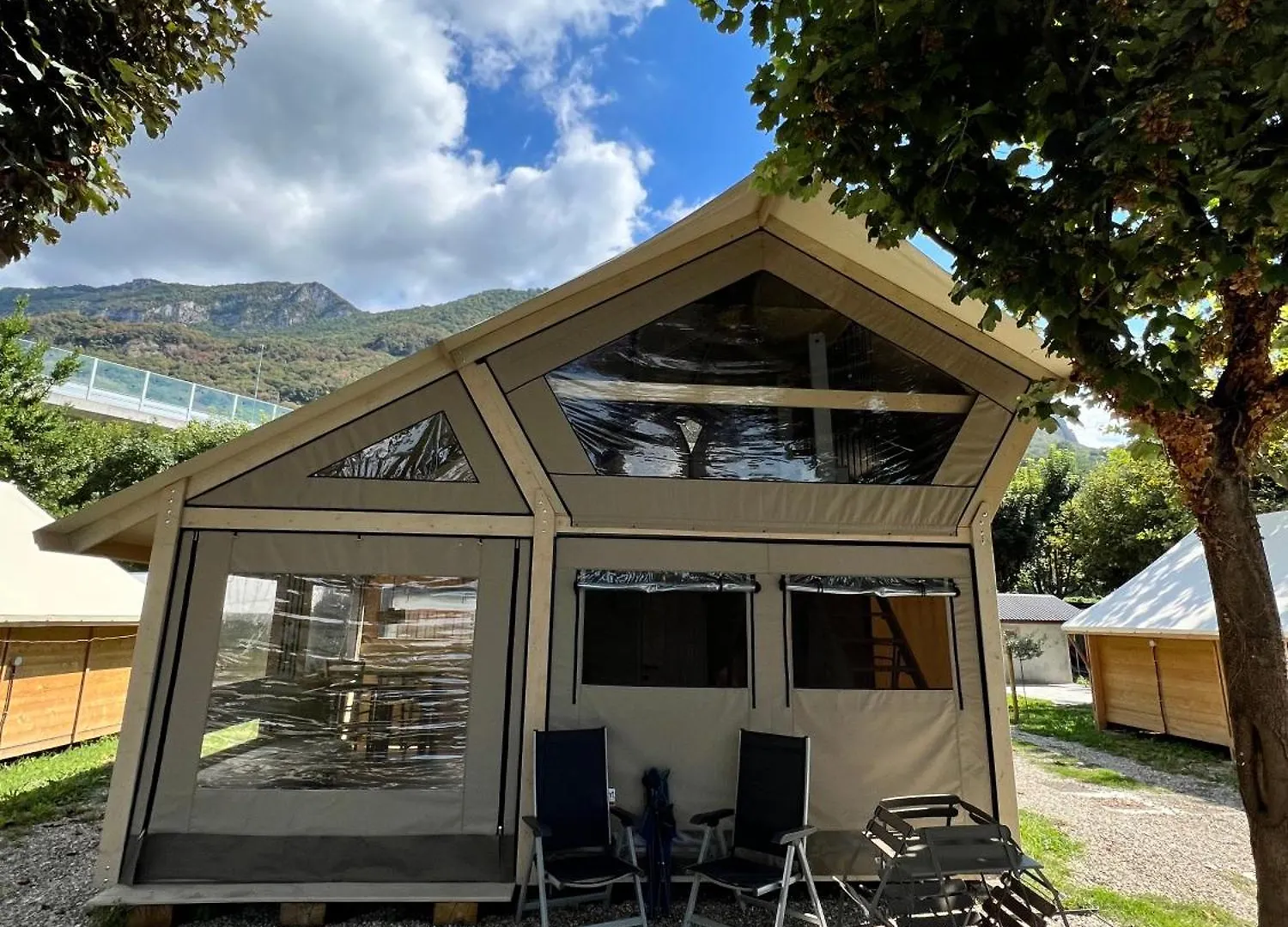 Luxury tent Glamping Camping Rivabella Lecco