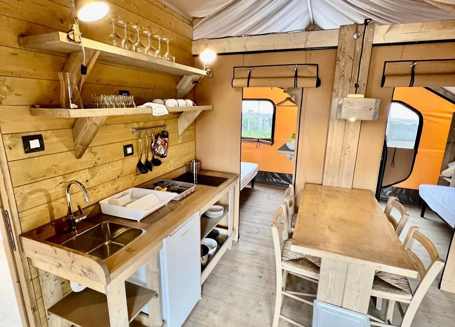 Glamping Camping Rivabella Lecco Italy